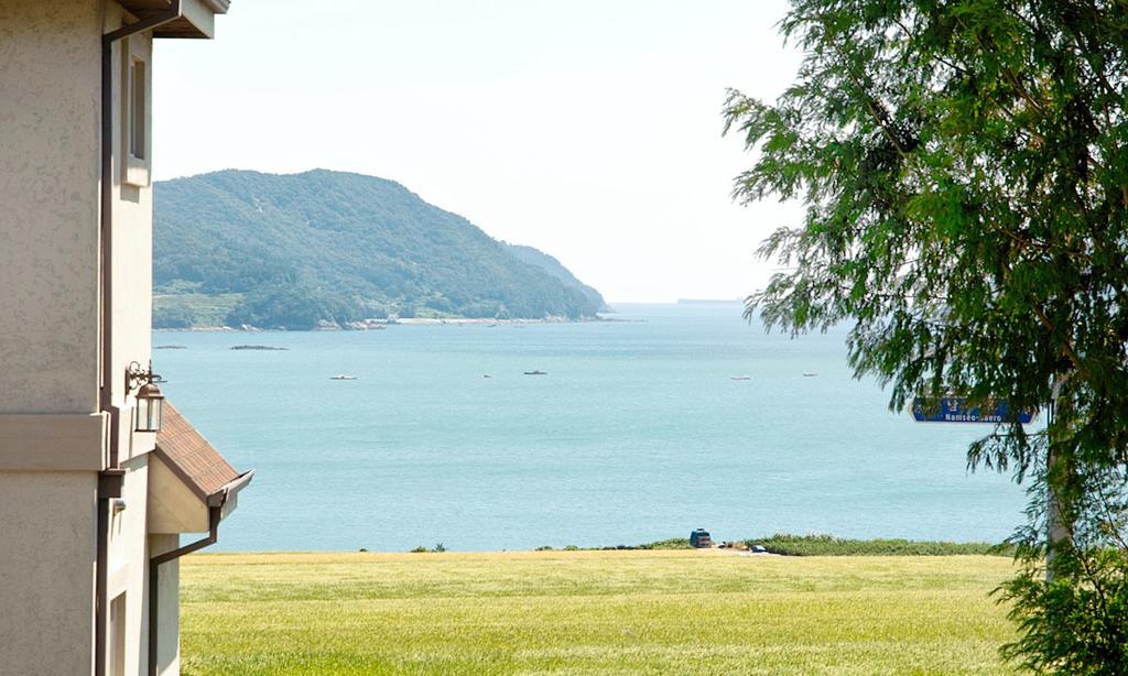 American Village Pension Manoa Namhae Ruang foto